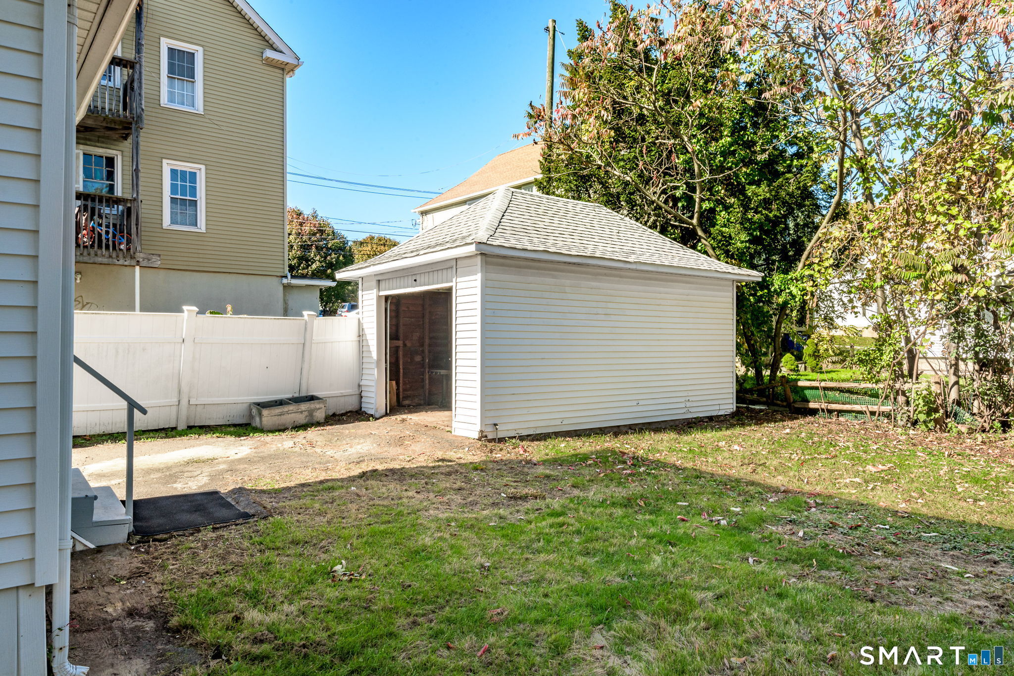 140 Richard Street