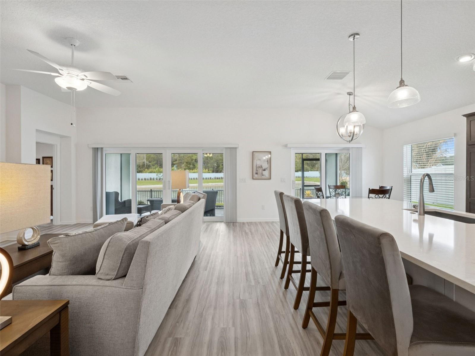7492 FAR HILLS LOOP