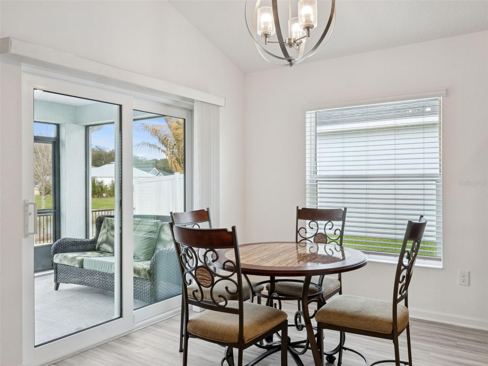 7492 FAR HILLS LOOP