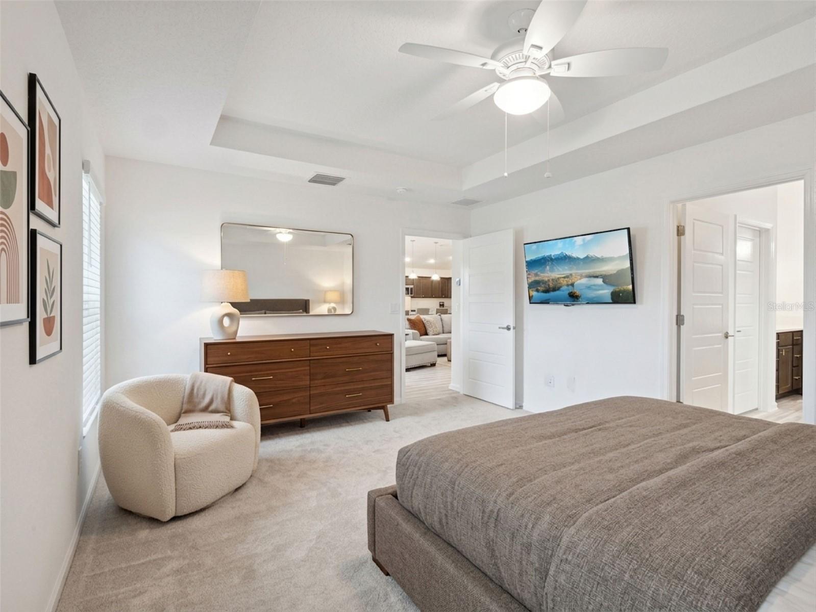 7492 FAR HILLS LOOP
