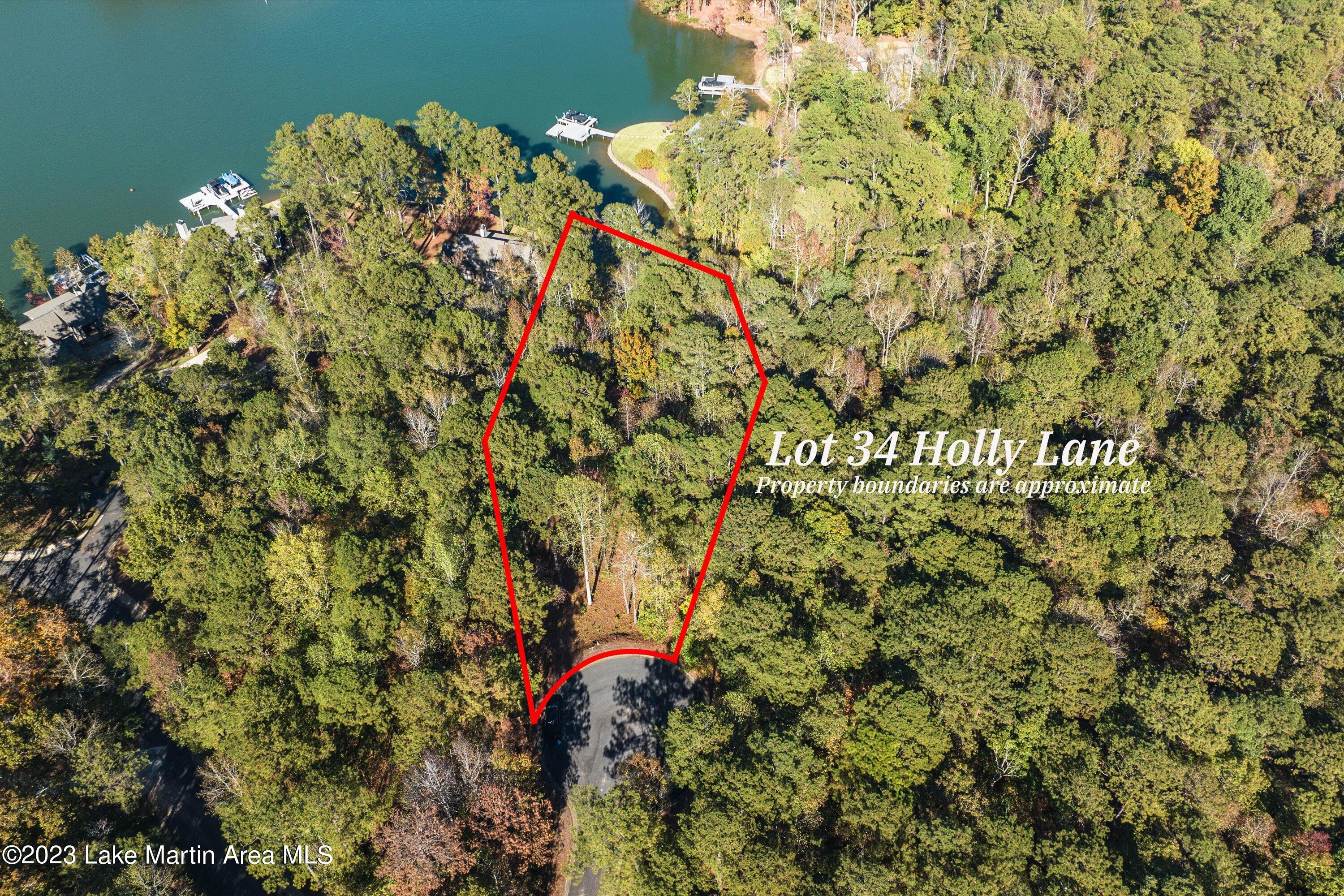 37 Holly Ln