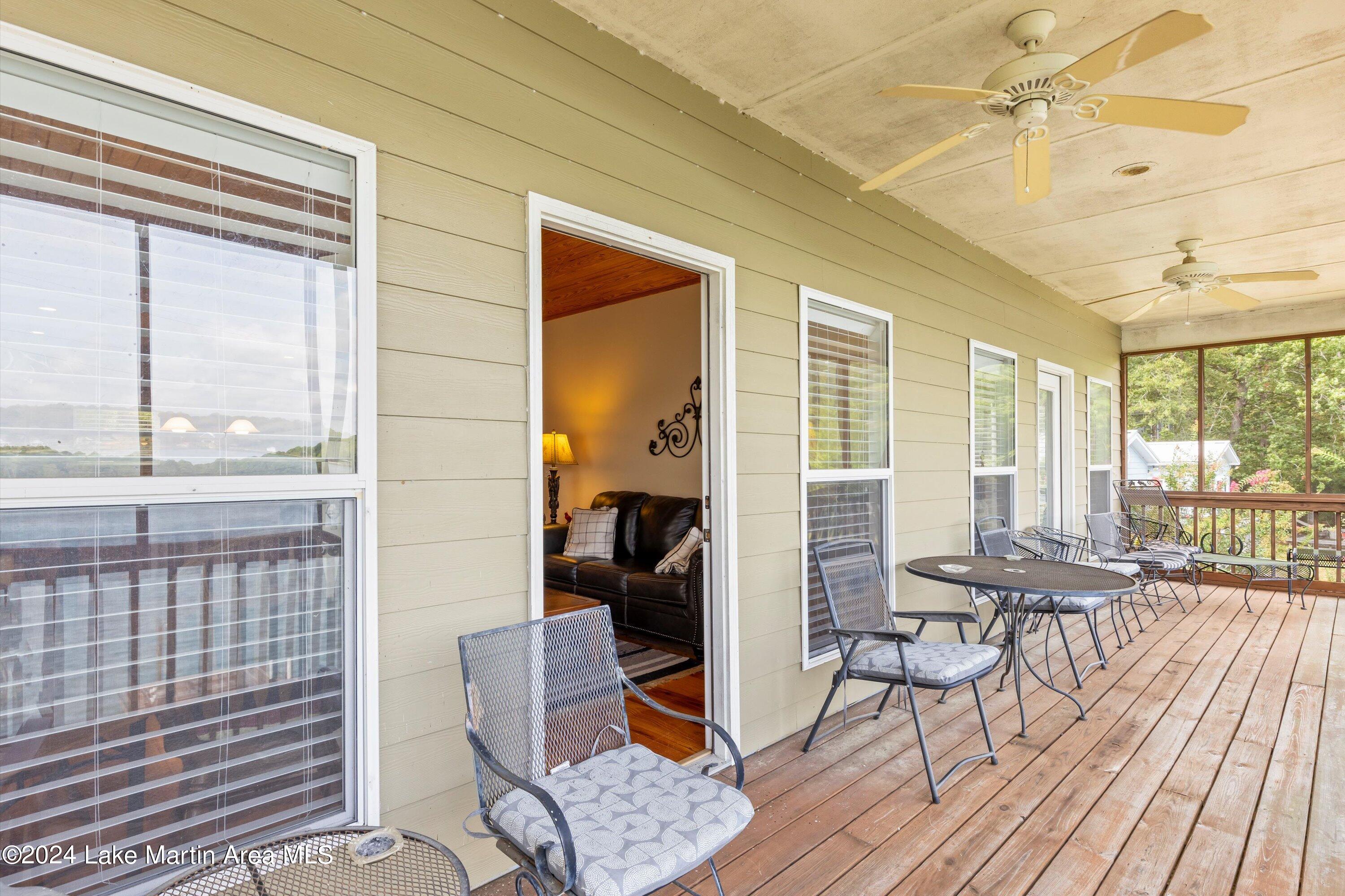 282 Holley Cir