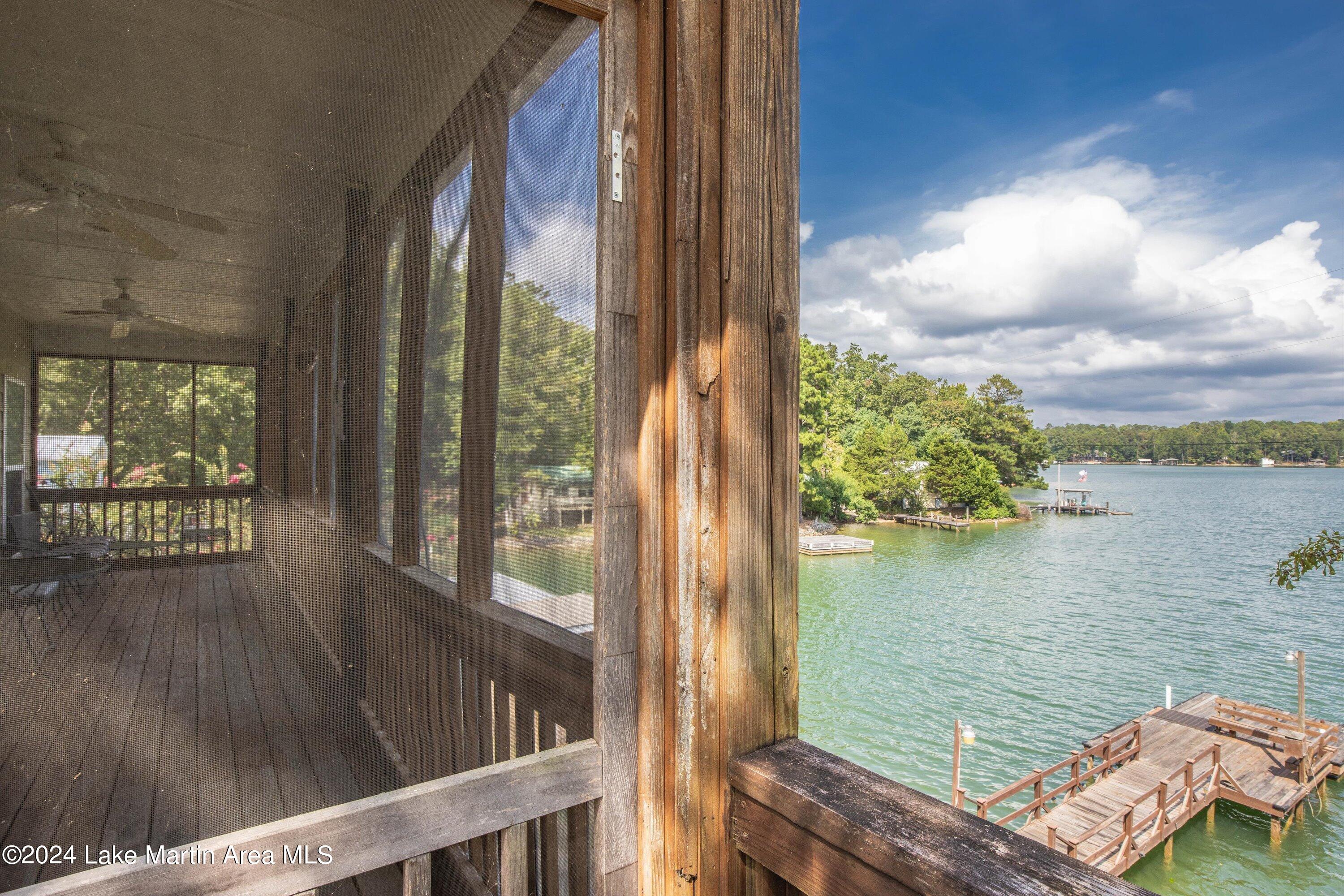 282 Holley Cir