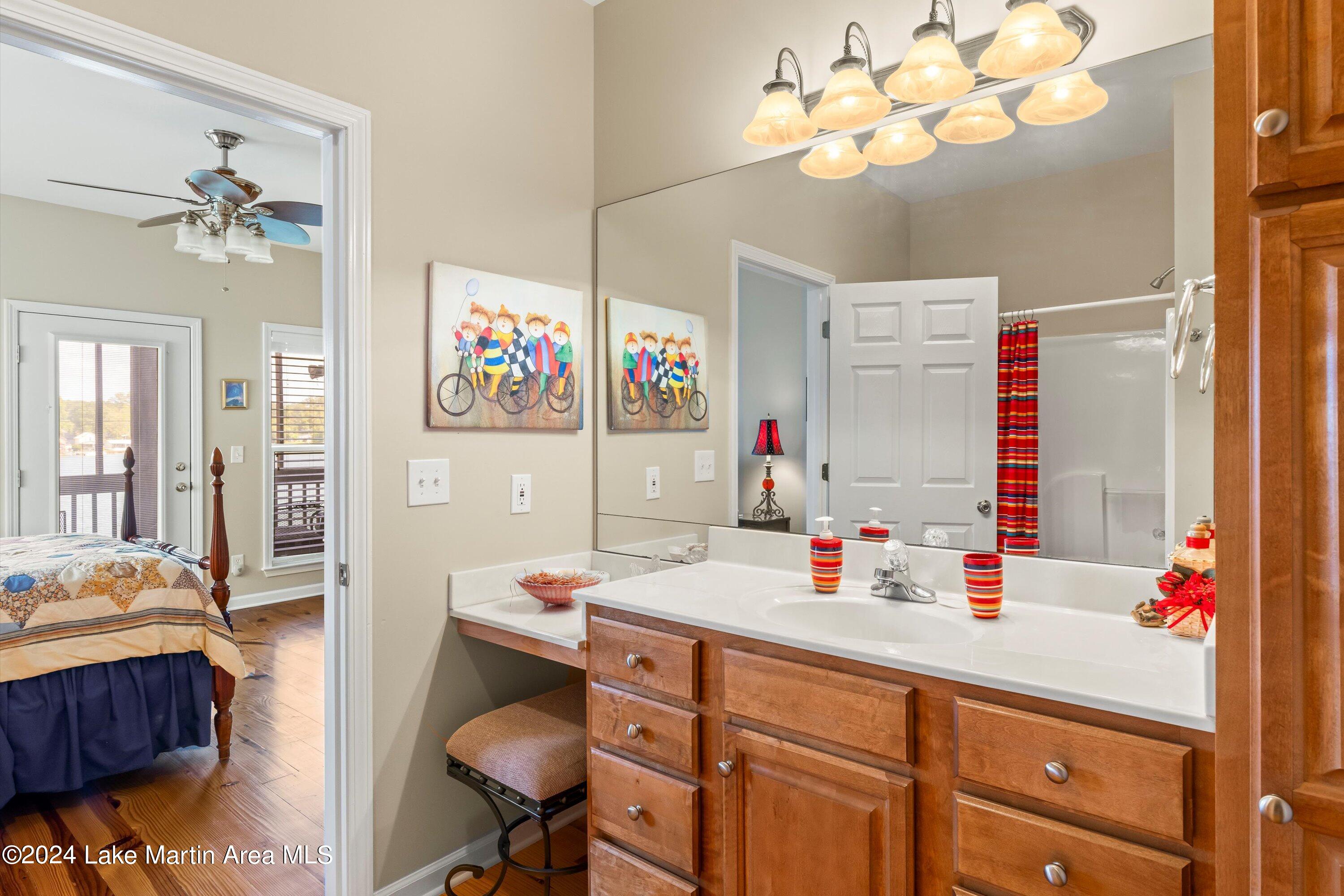 282 Holley Cir