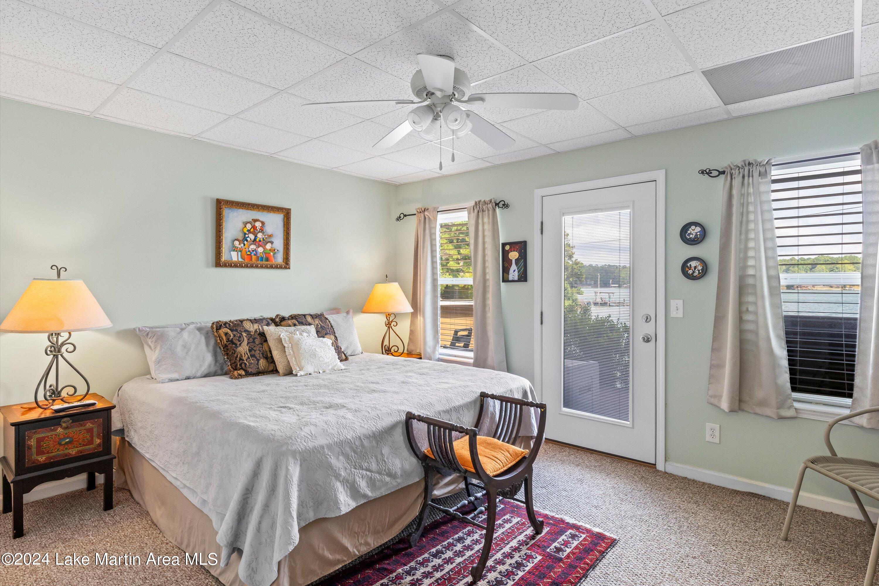 282 Holley Cir