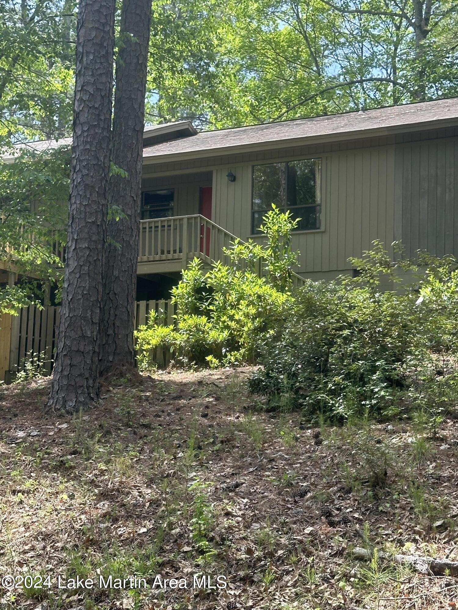 6 Eagle Peak Cir