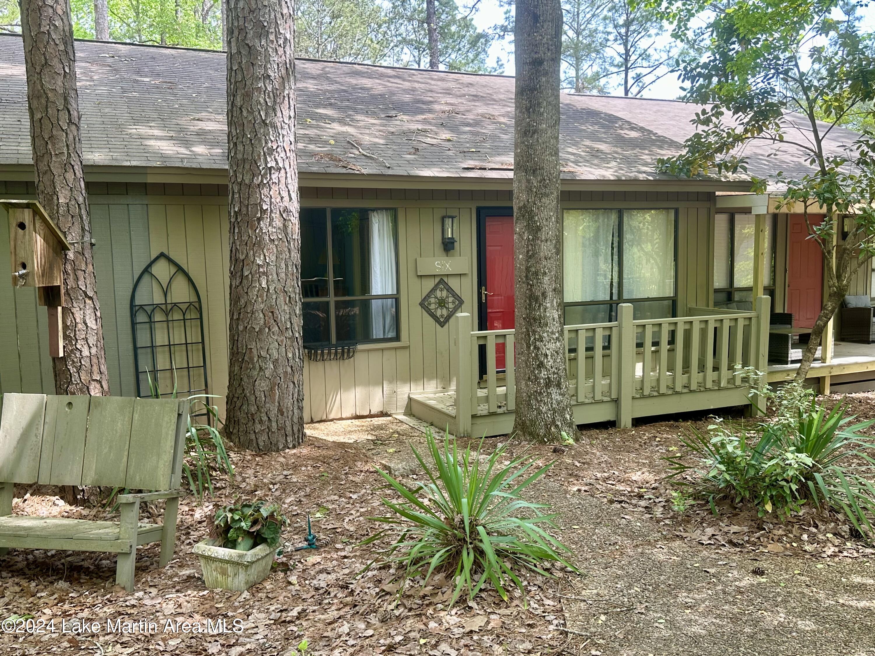6 Eagle Peak Cir