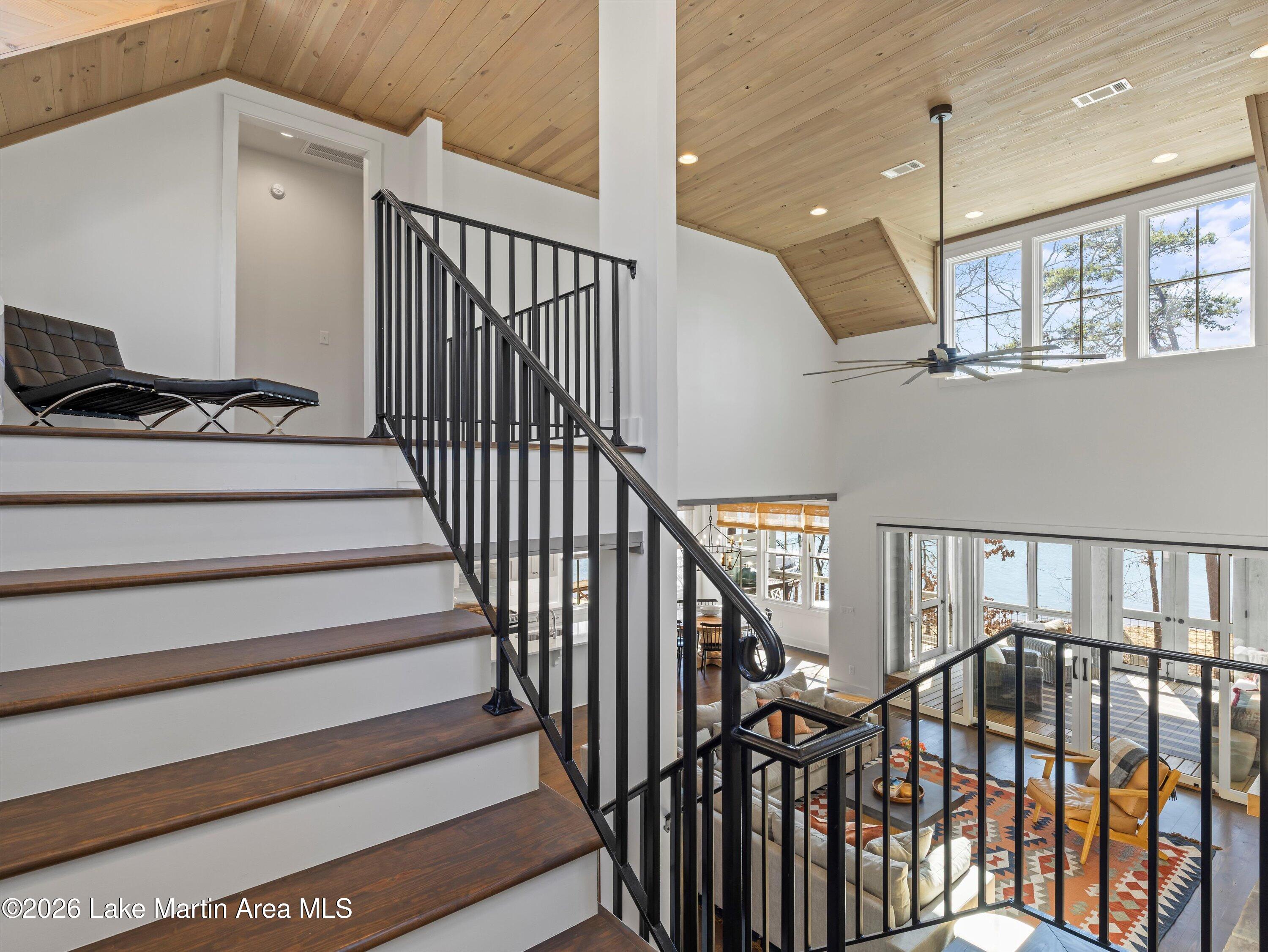 122 Canoe Pt