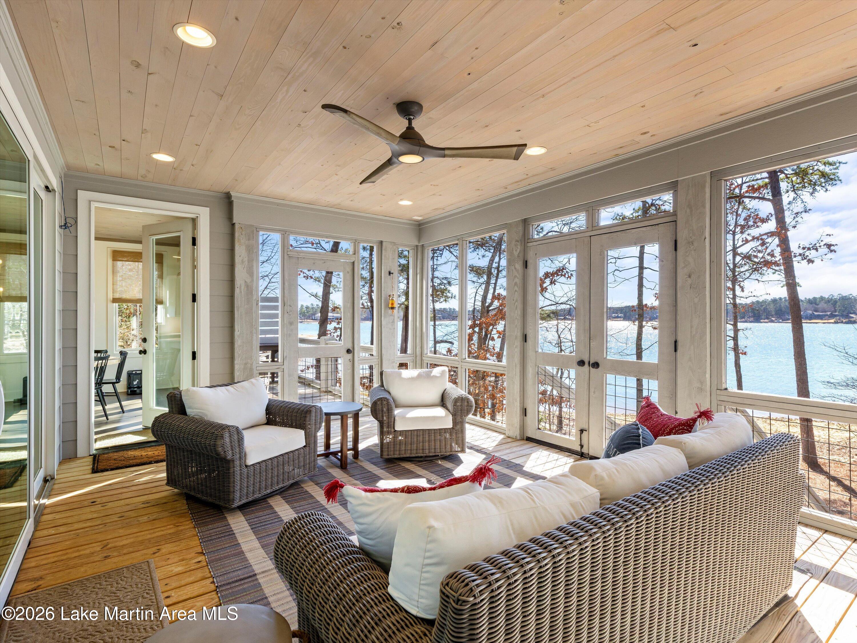 122 Canoe Pt