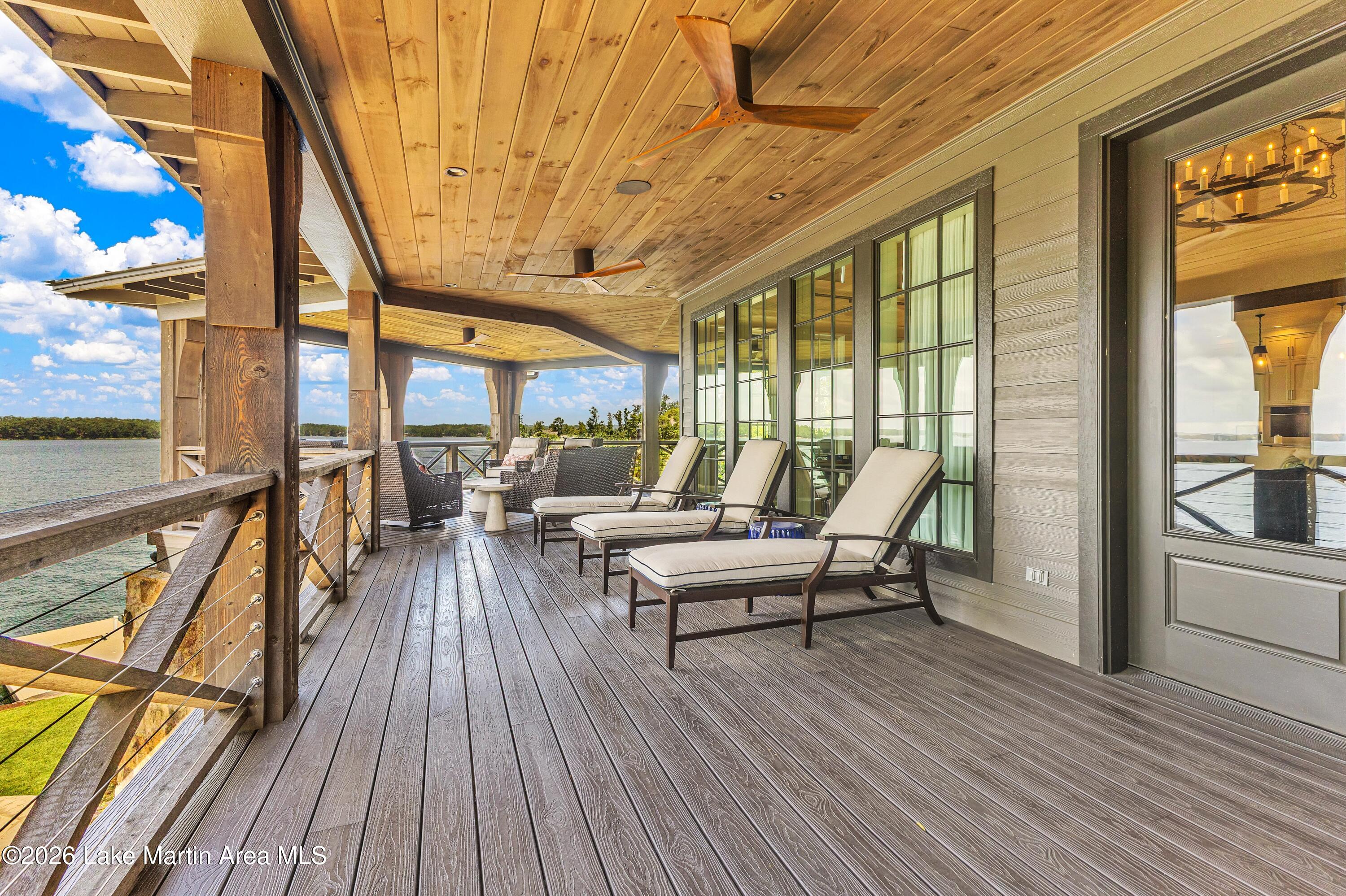 160 Dawson Pt