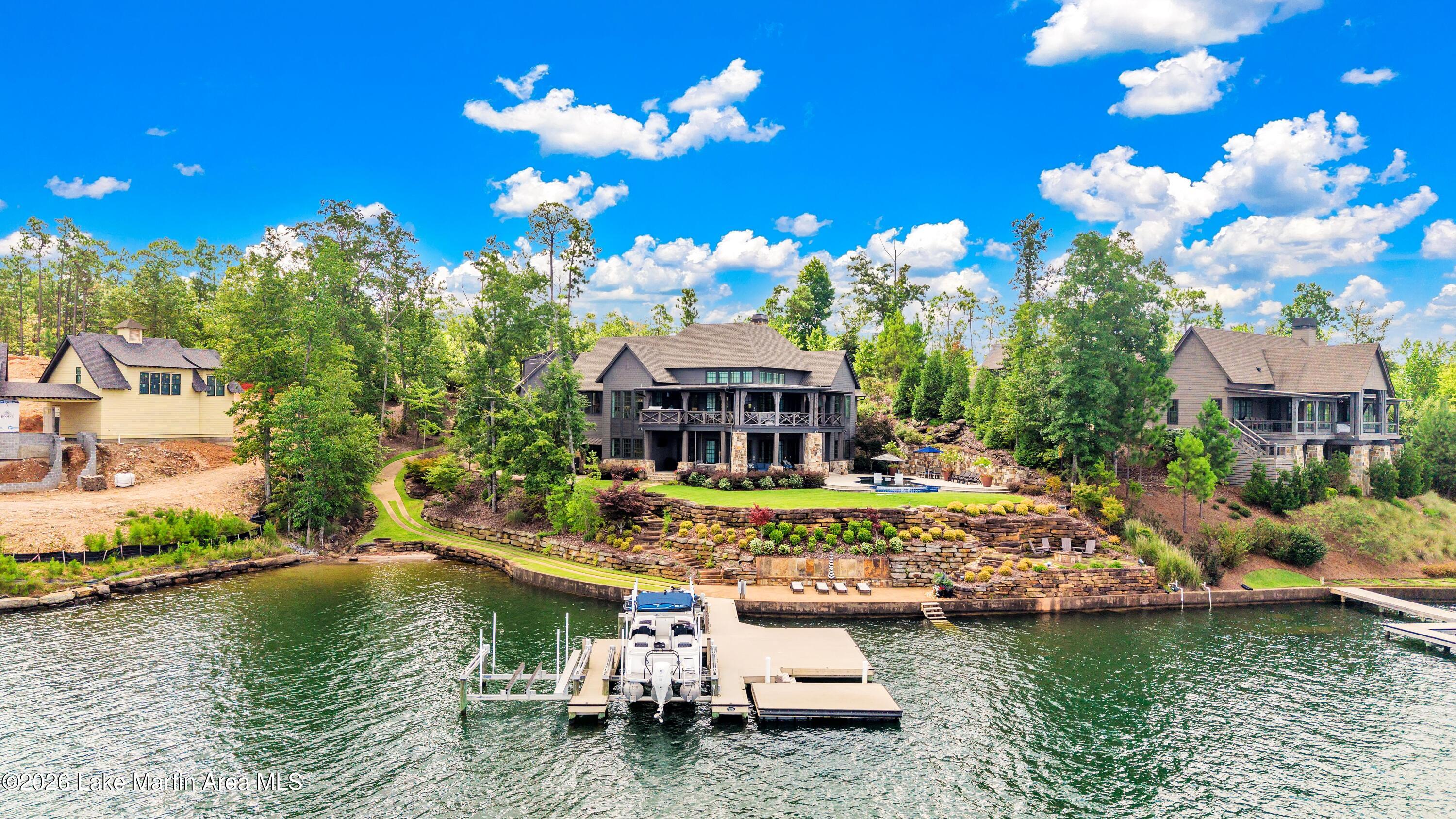 160 Dawson Pt