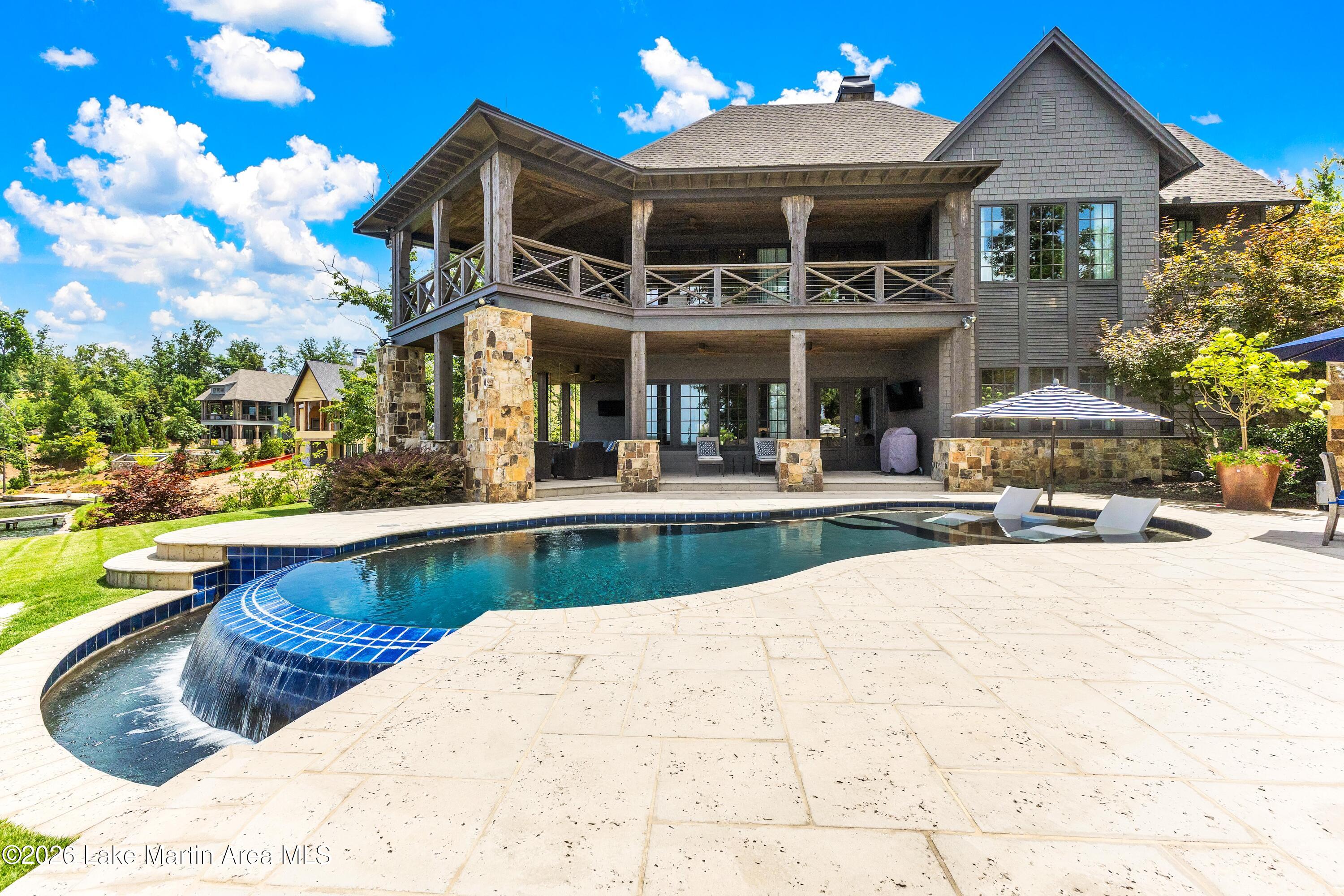 160 Dawson Pt