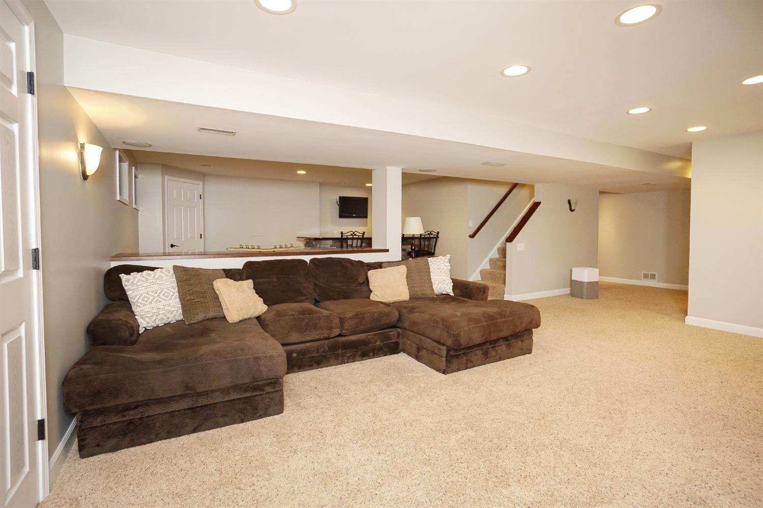 118 Highcliff Court