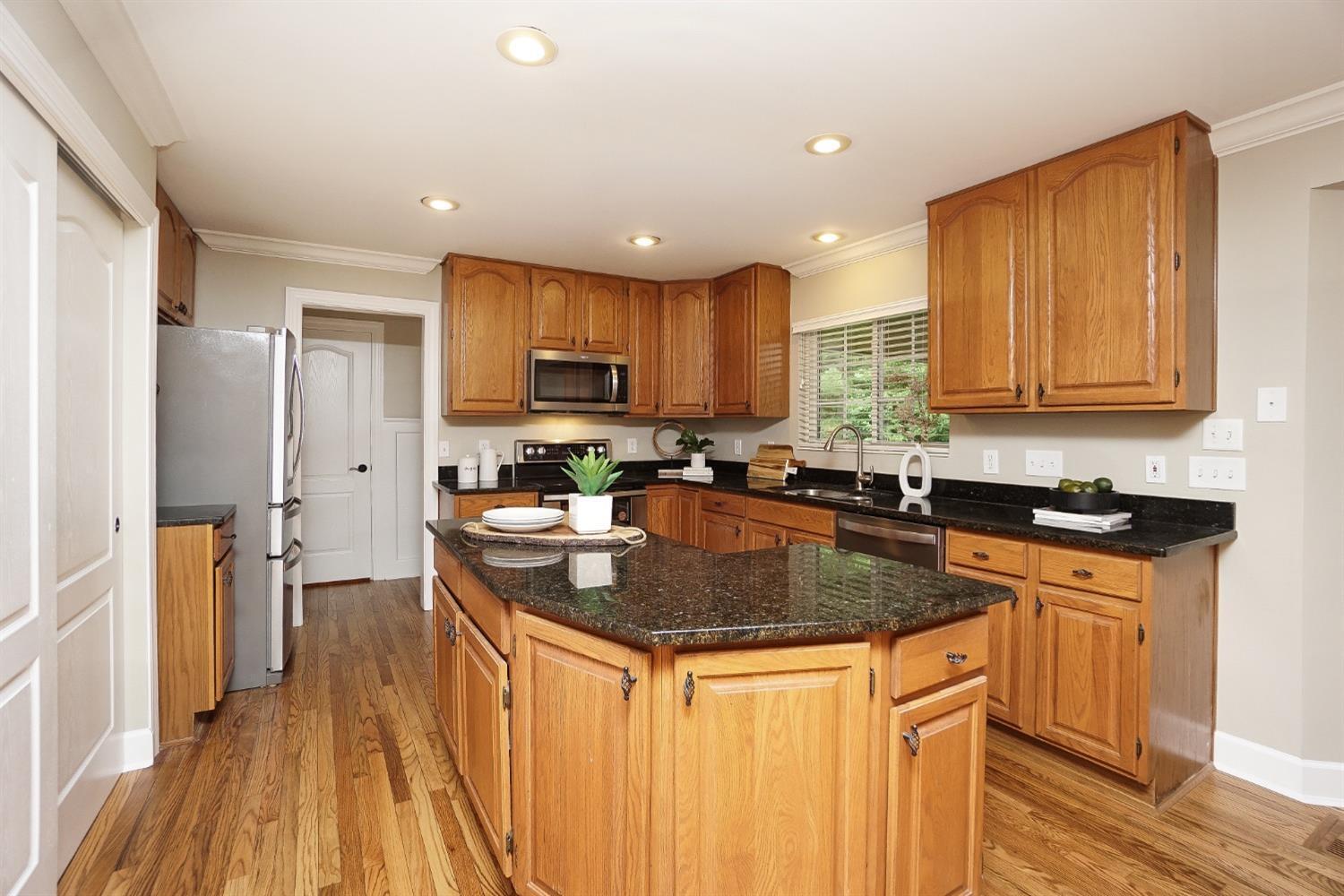118 Highcliff Court
