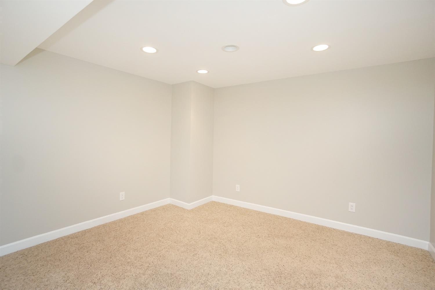 118 Highcliff Court