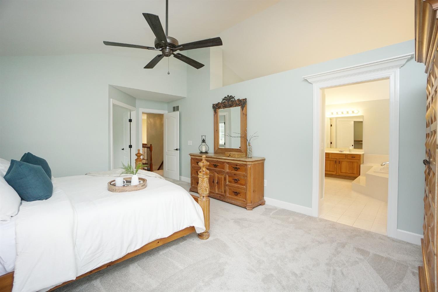 118 Highcliff Court