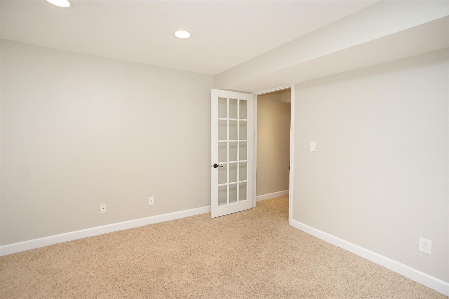 118 Highcliff Court