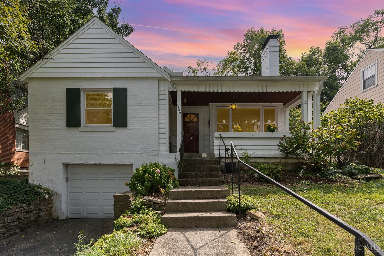 6259 Crestview Place