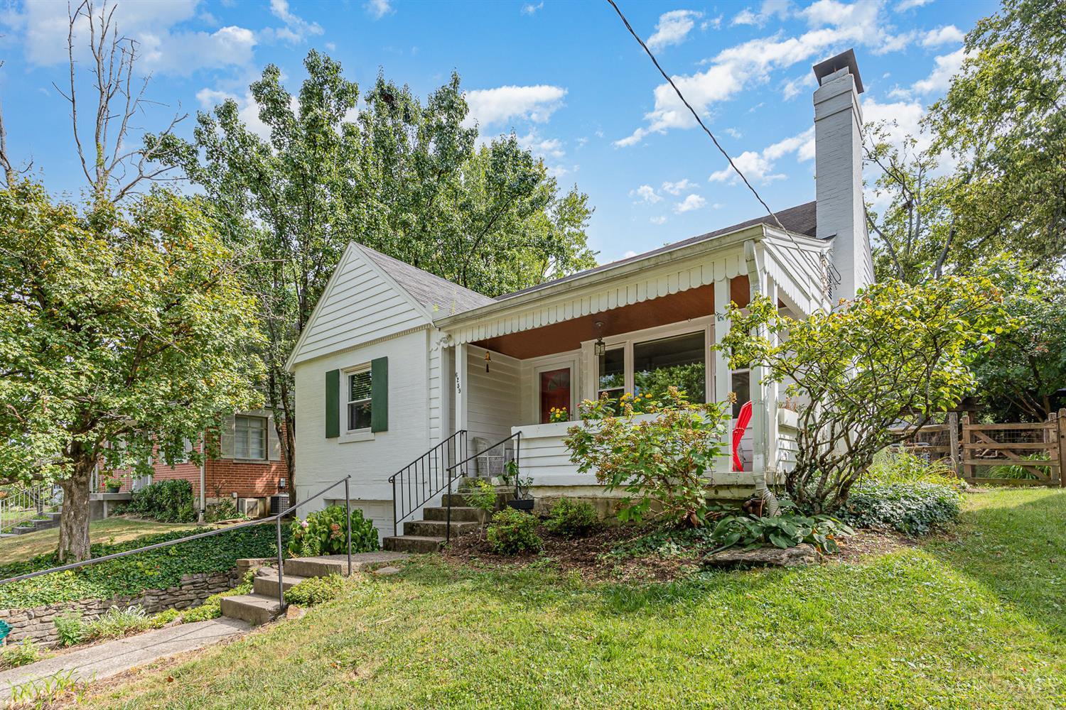 6259 Crestview Place