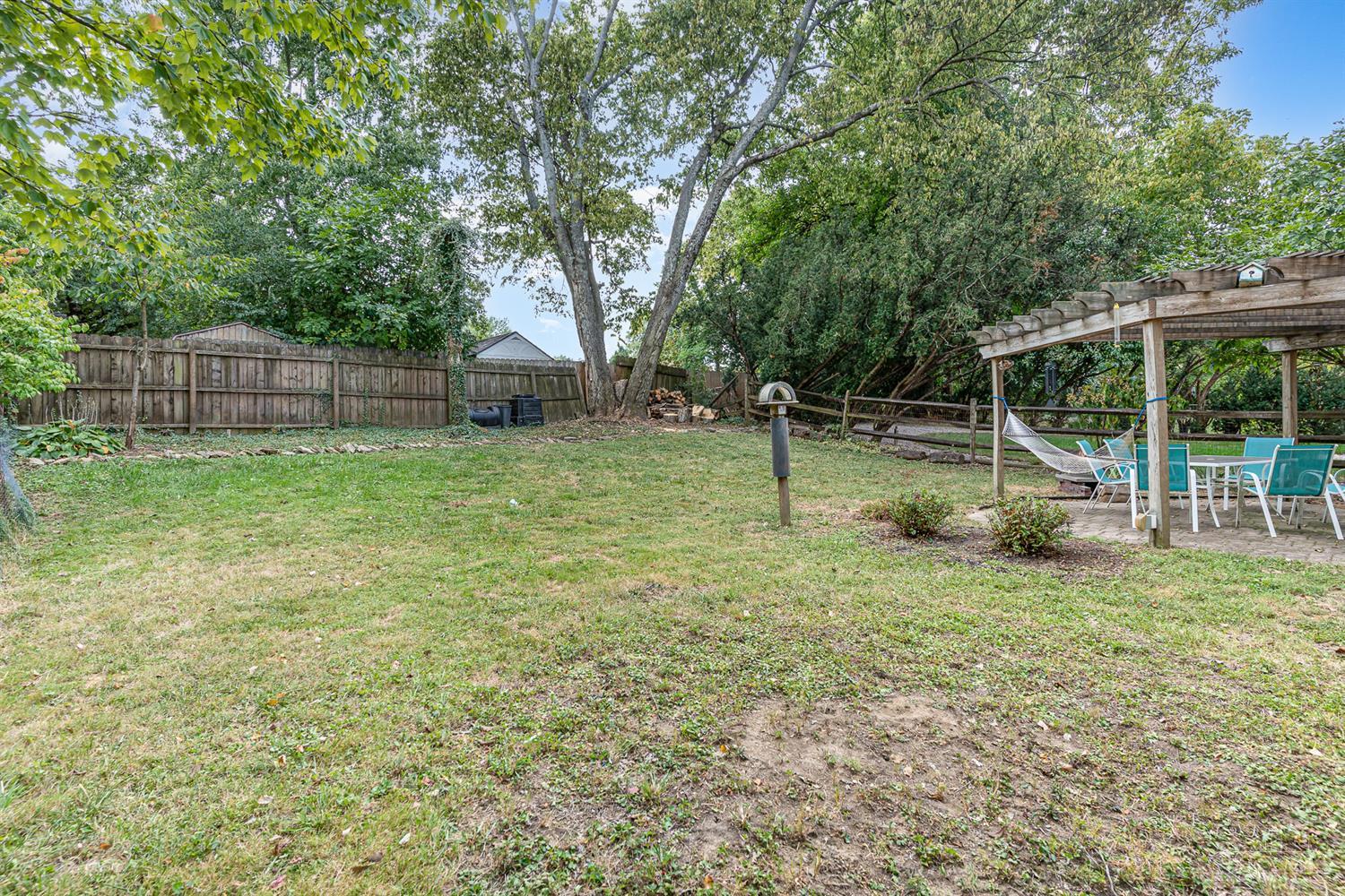 6259 Crestview Place