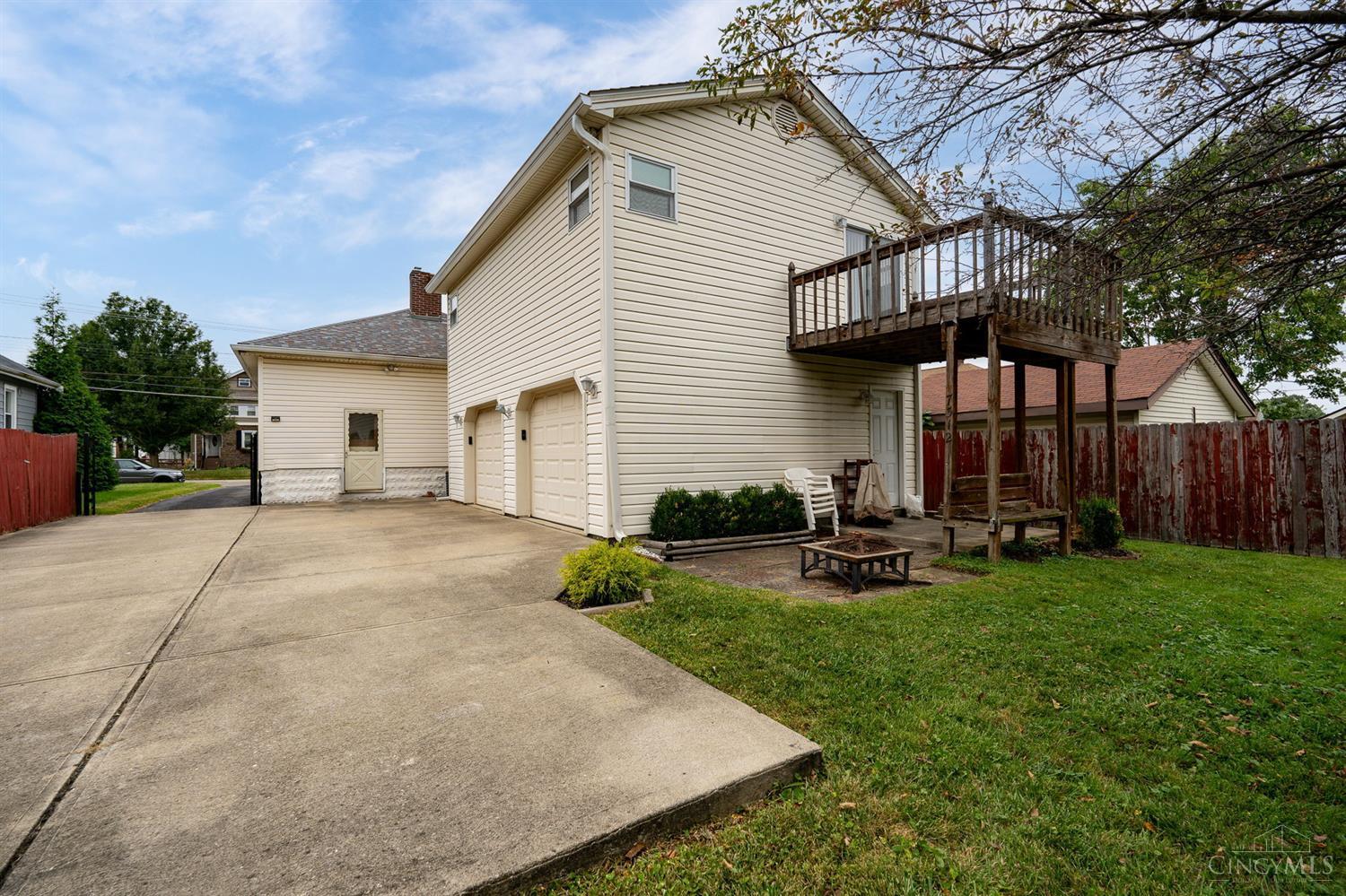 7312 Plainfield Road