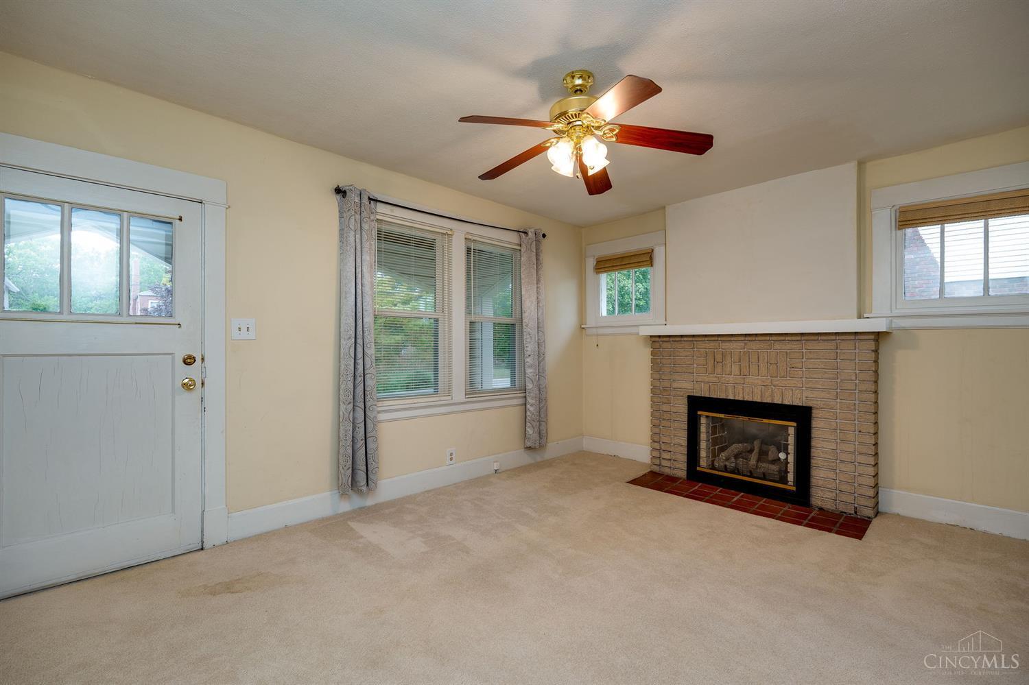 7312 Plainfield Road