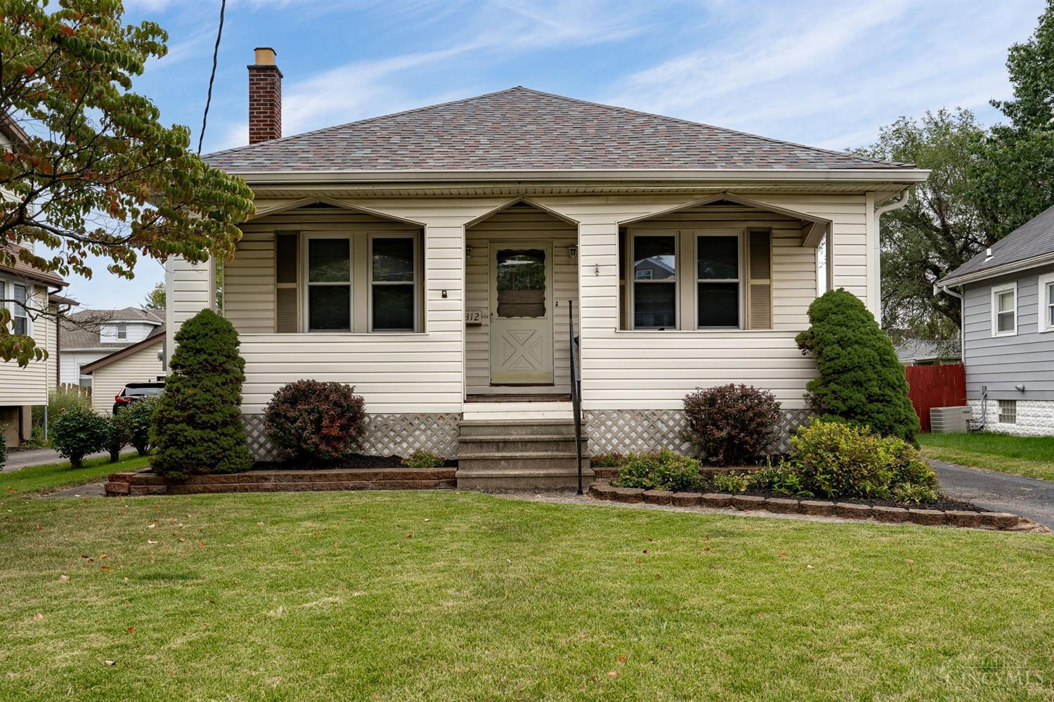 7312 Plainfield Road