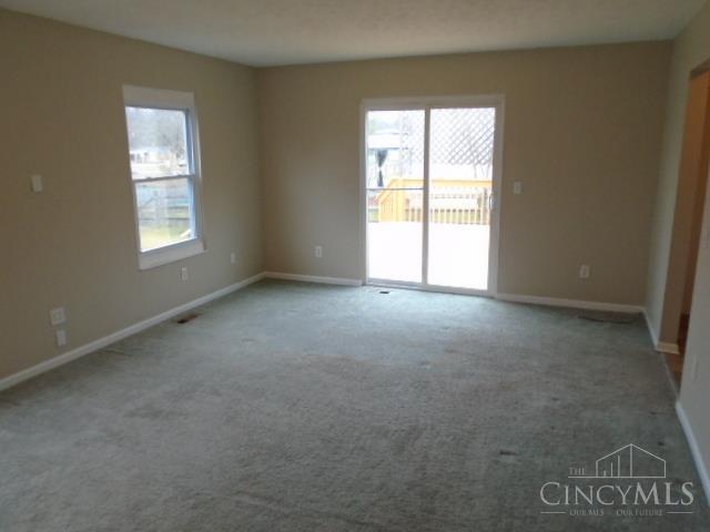 3 Pond Lane