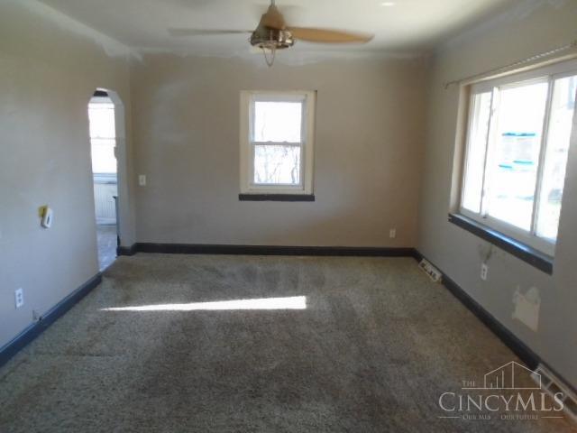 4537 Yates Lane