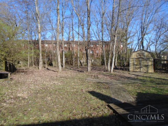 4537 Yates Lane