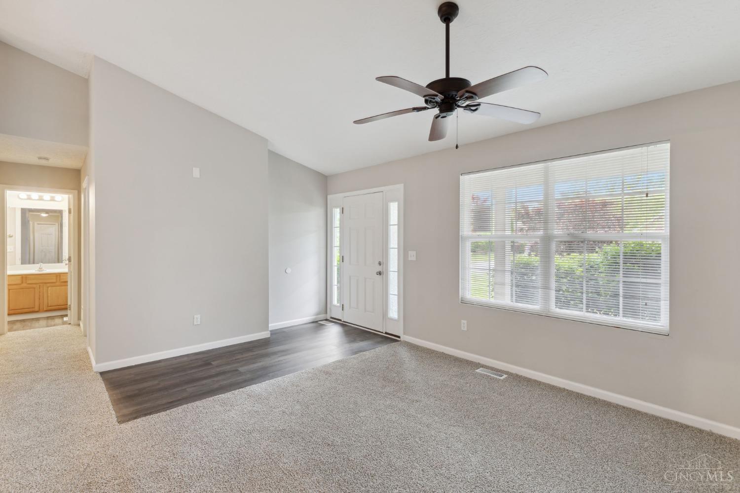 2370 Vista Lake Drive