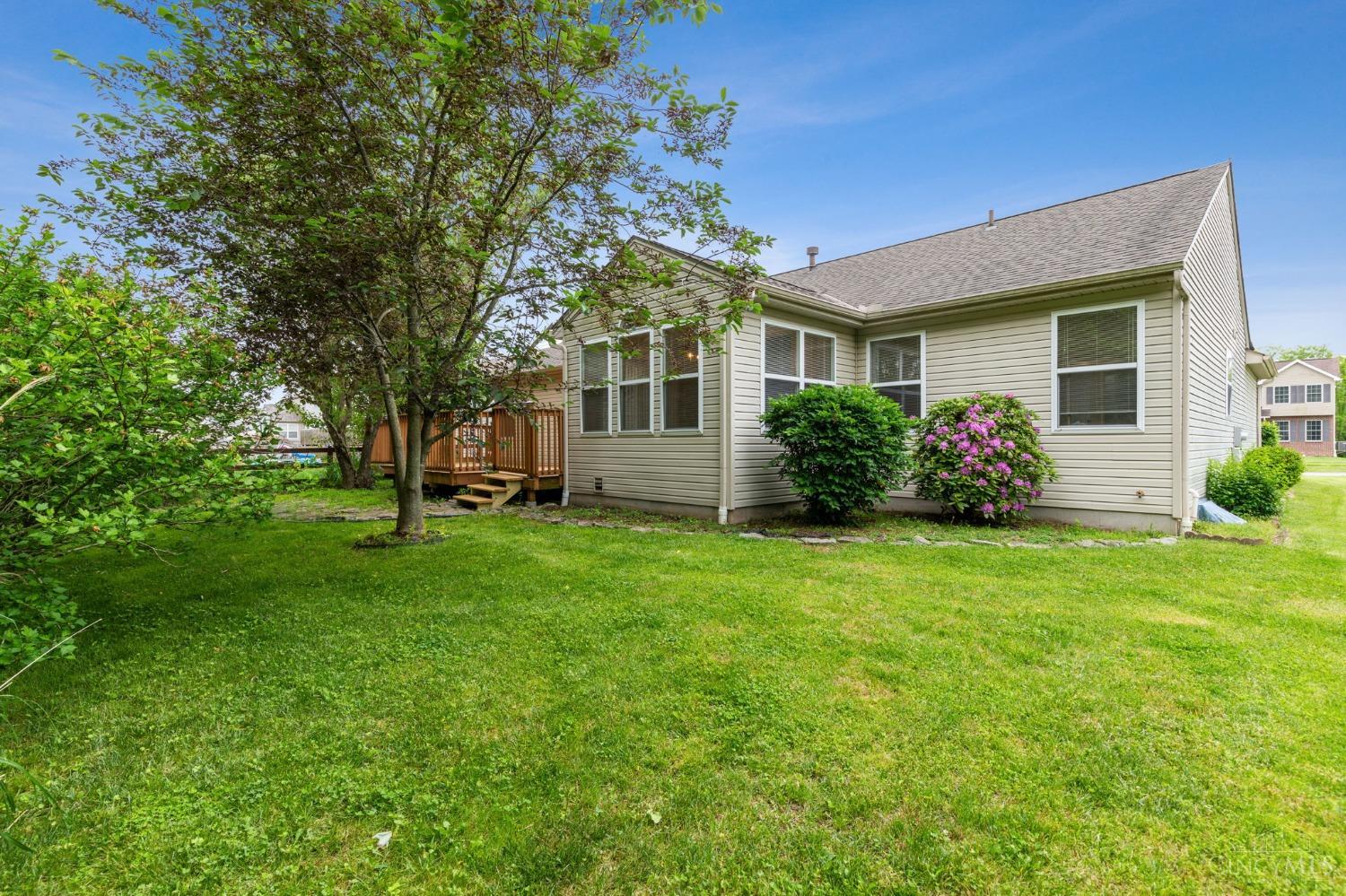 2370 Vista Lake Drive