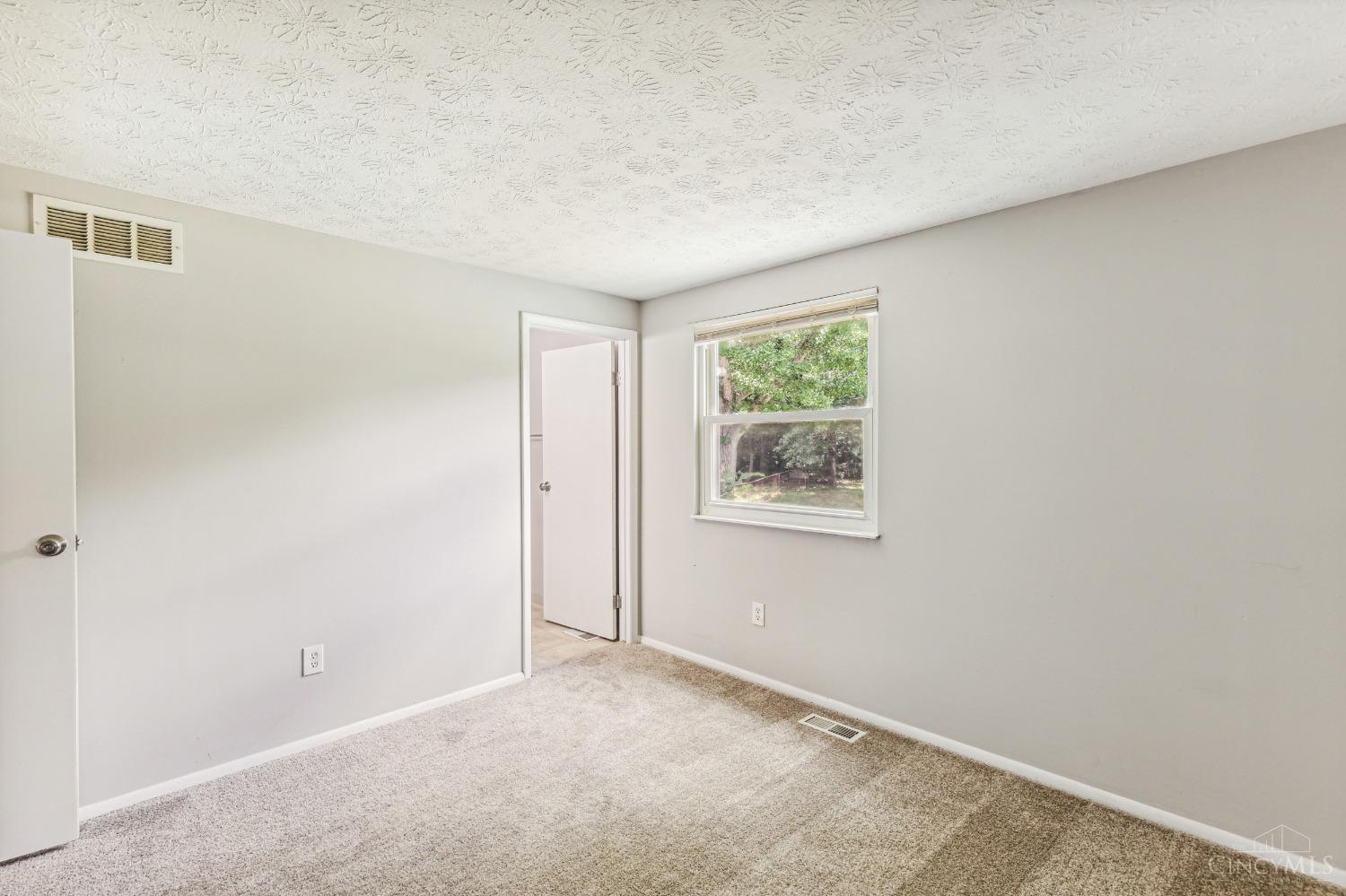 1162 Nature Run Road
