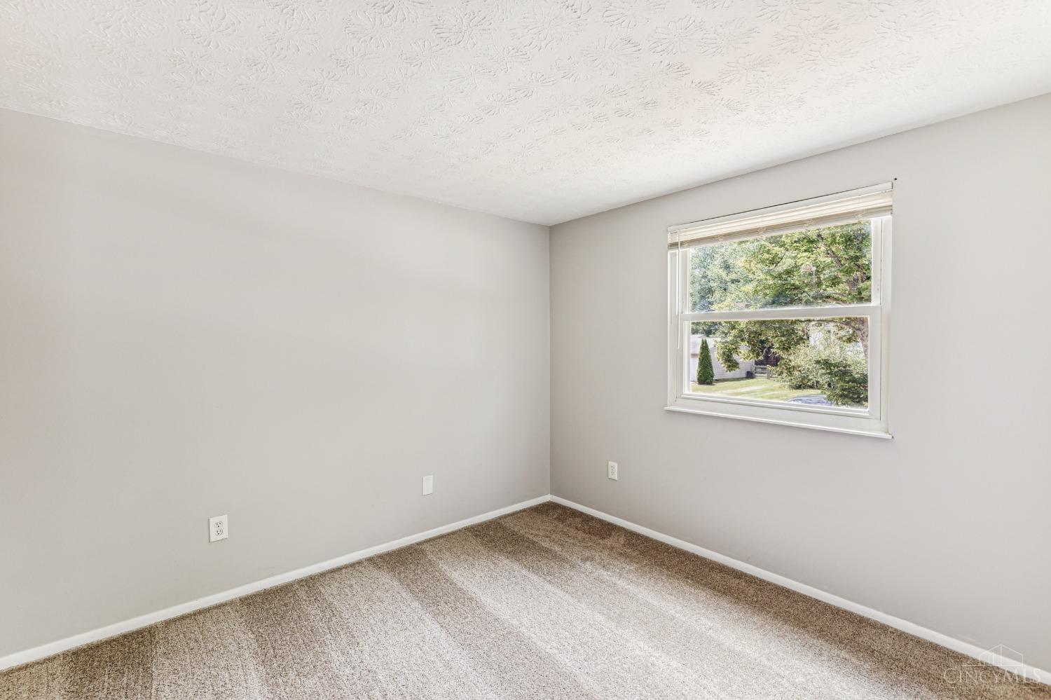 1162 Nature Run Road
