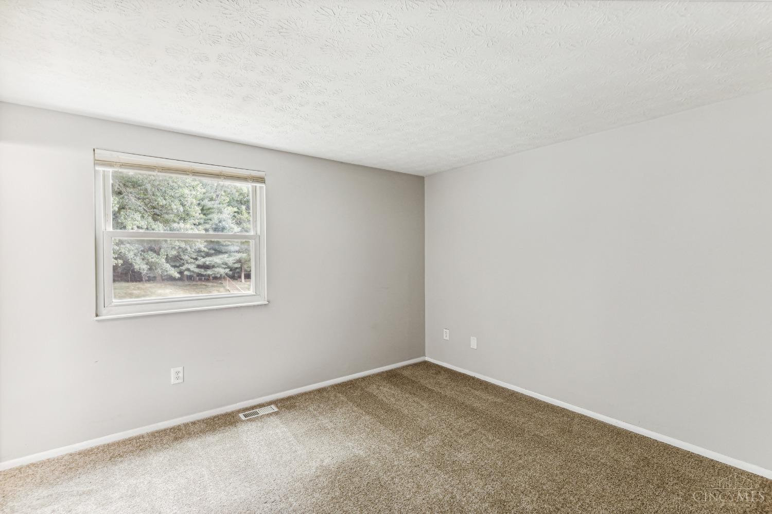 1162 Nature Run Road