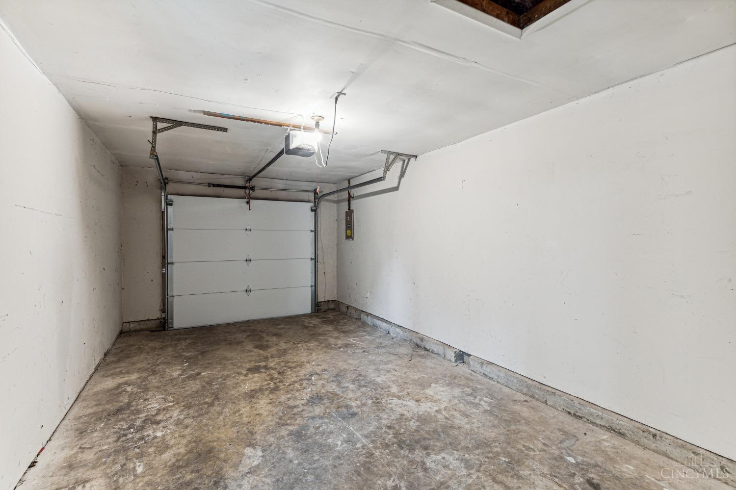 1162 Nature Run Road