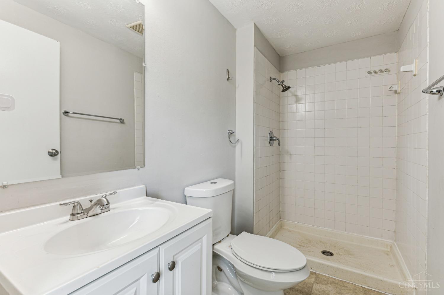 1162 Nature Run Road