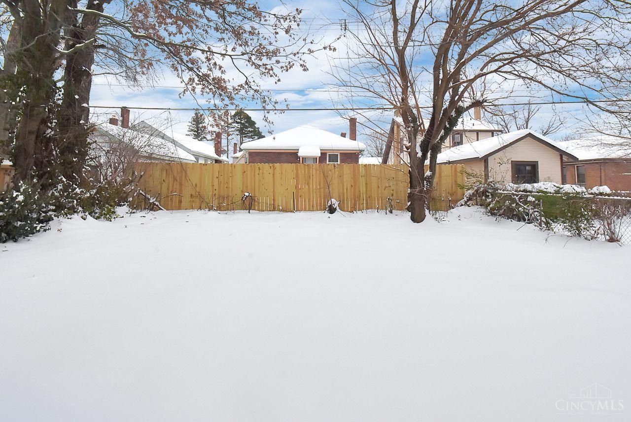 1967 Dalewood Place
