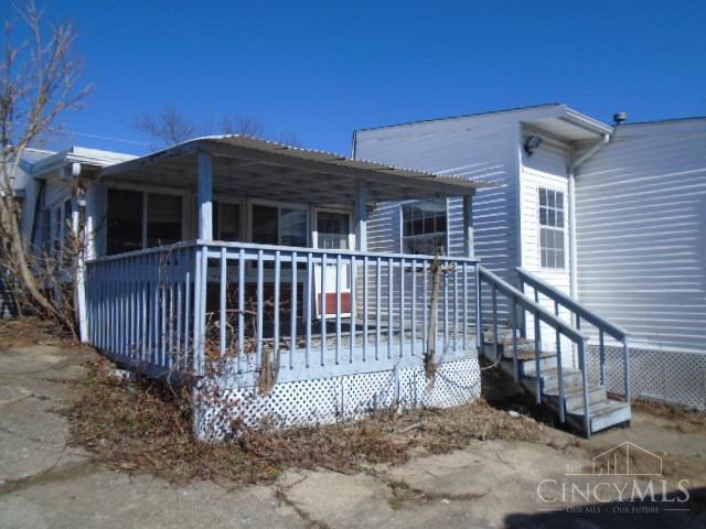 2563 Niagara Street