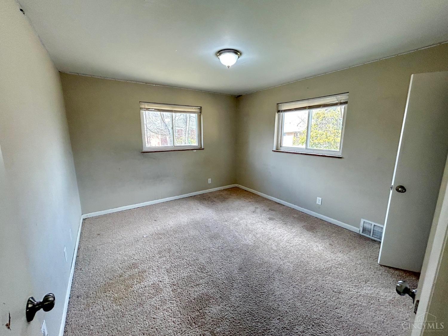 7829 Greenland Place