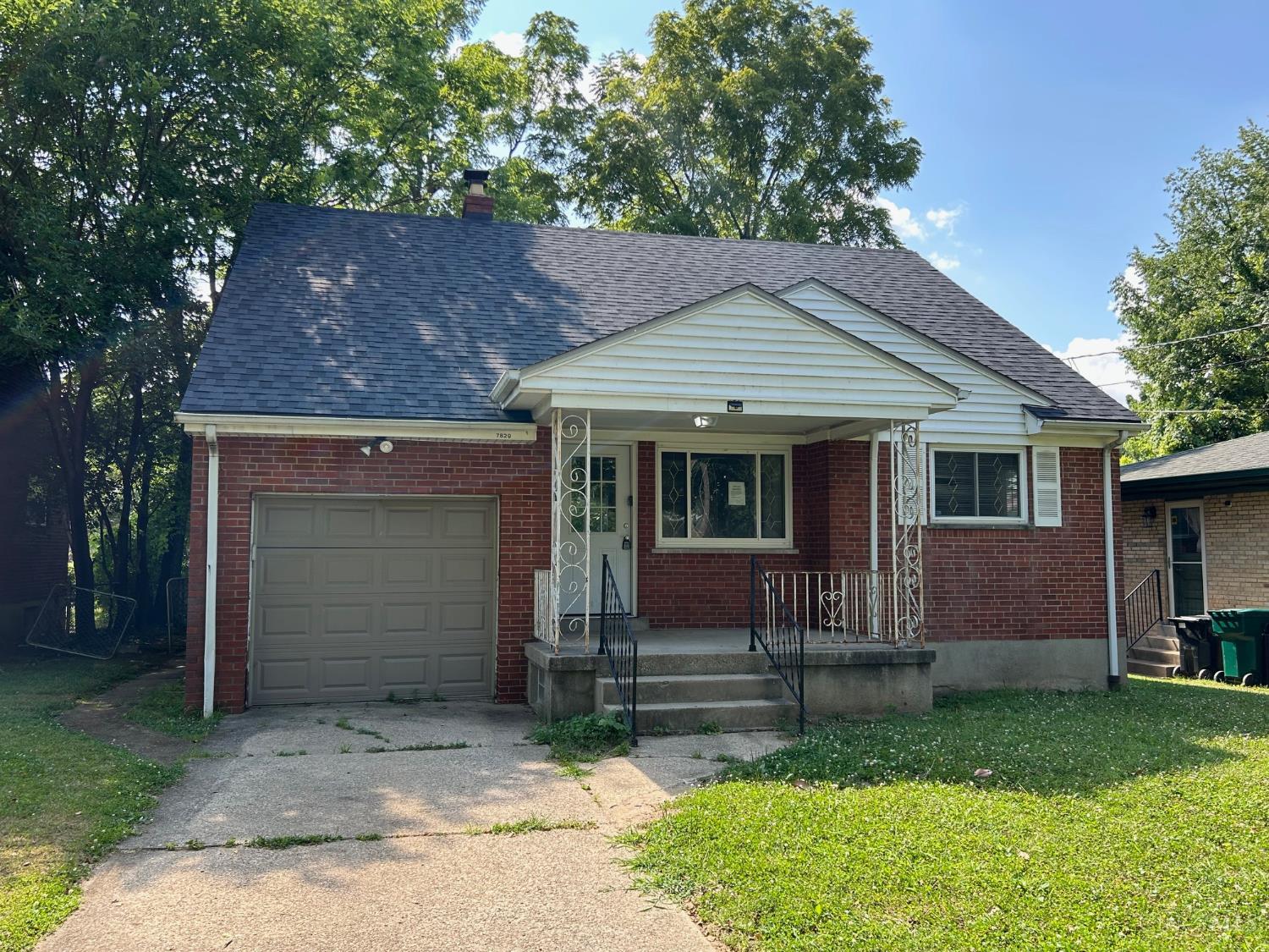 7829 Greenland Place