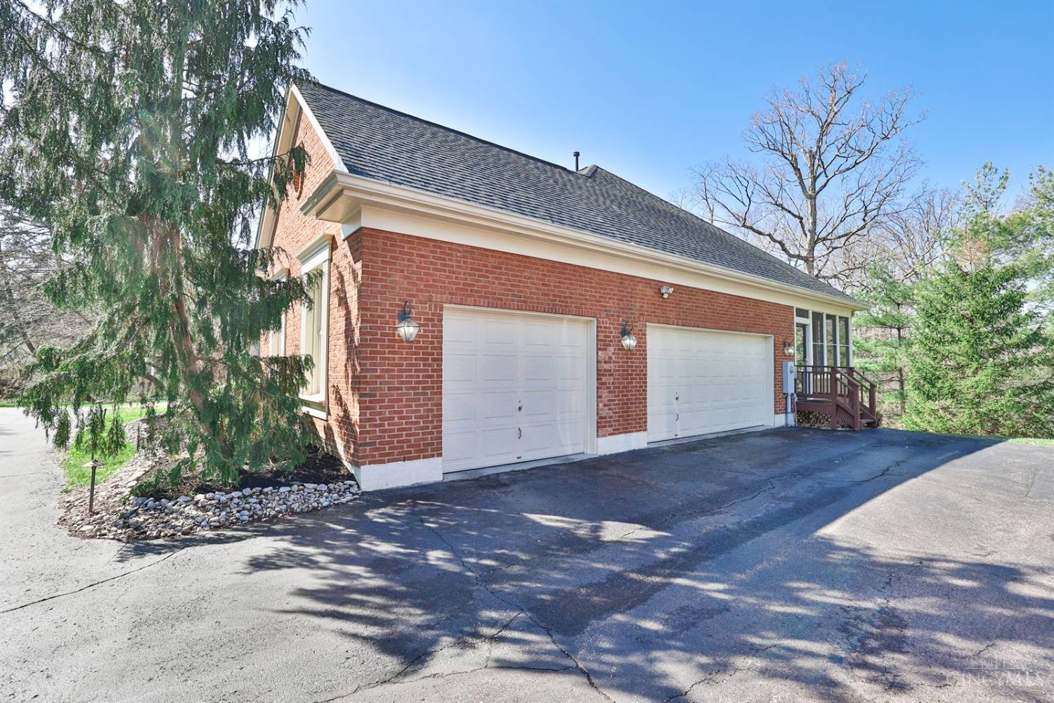 10647 Deerfield Road