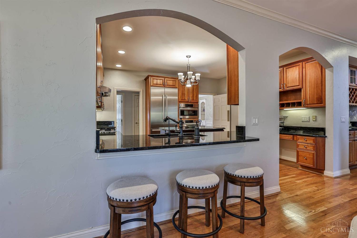 10647 Deerfield Road
