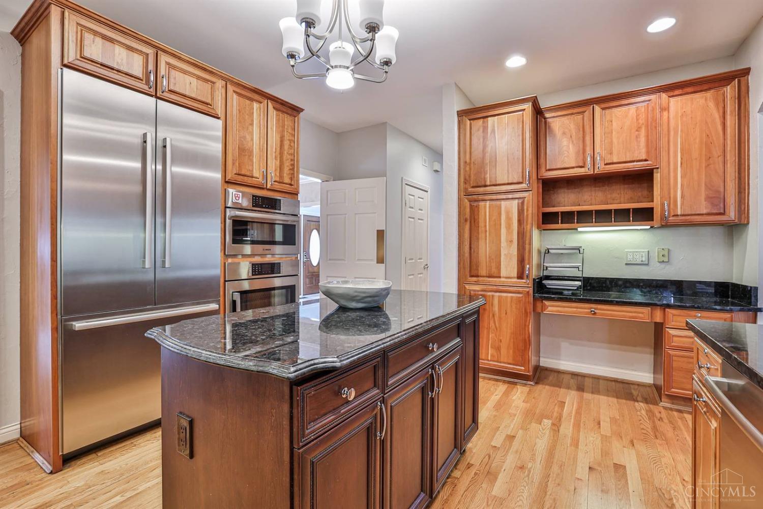 10647 Deerfield Road