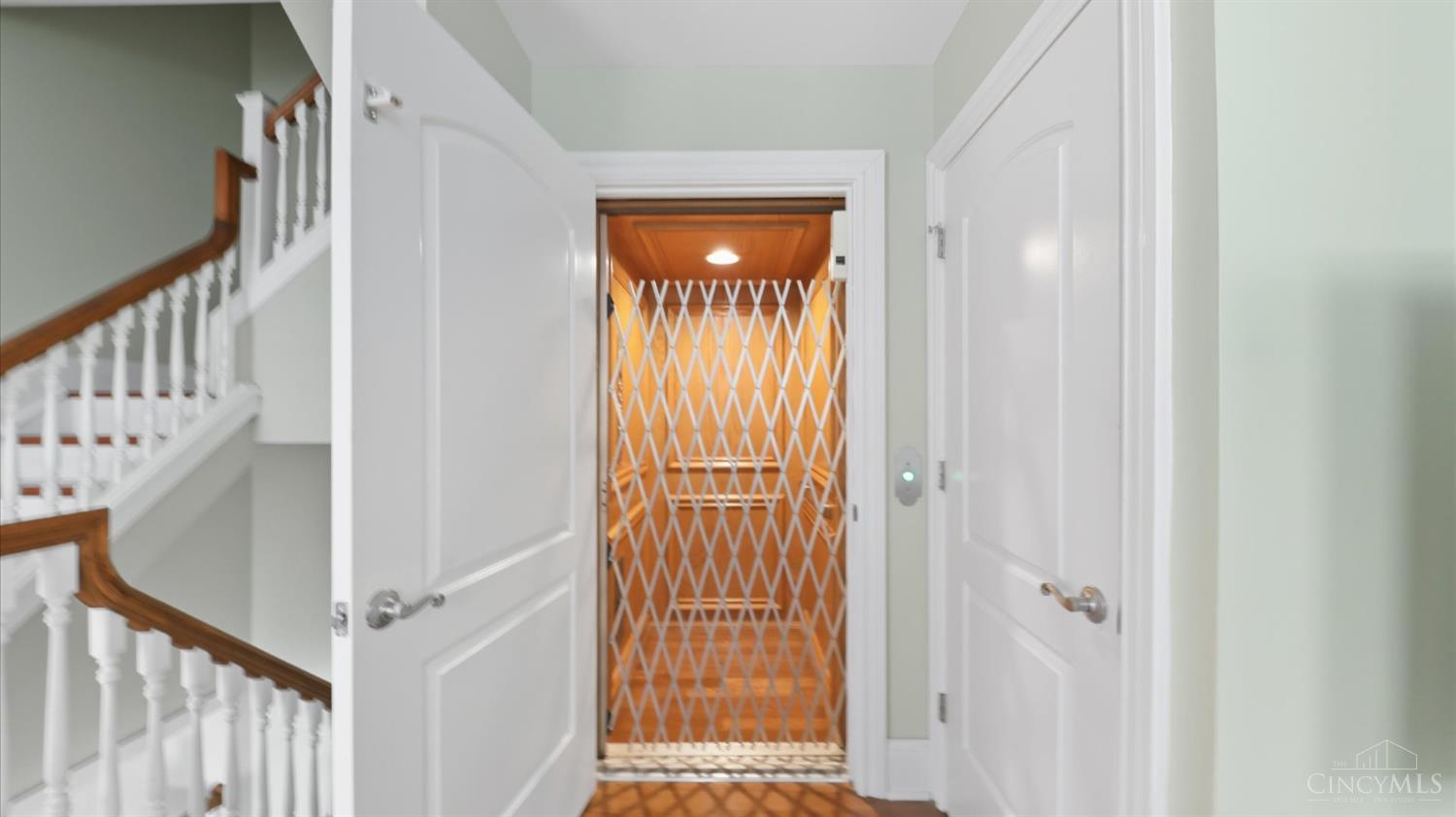 1770 E McMillan Street