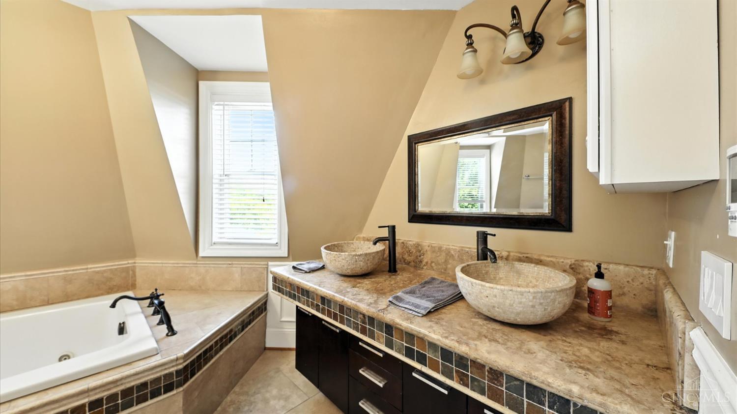 1770 E McMillan Street