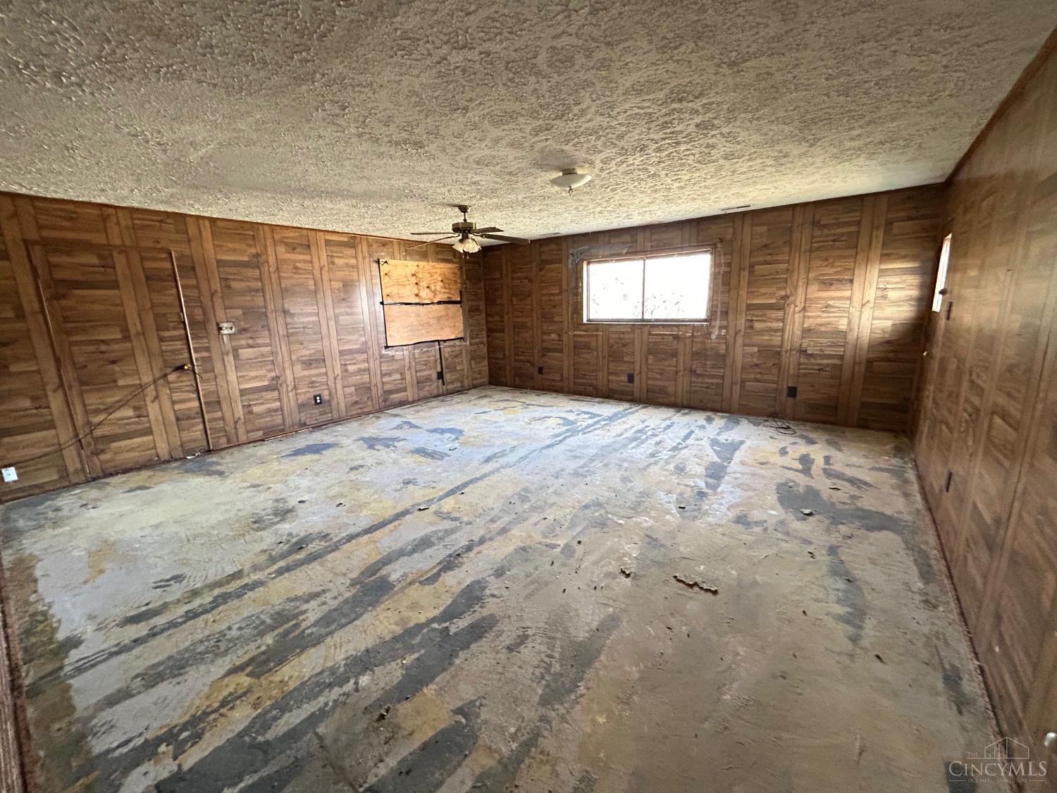 287 Shaker Court