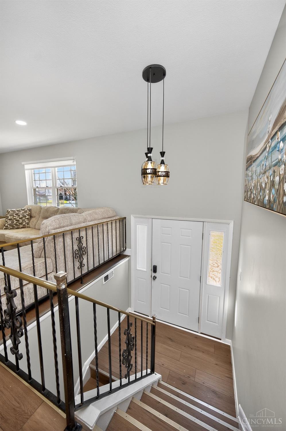 6628 Tulip Lane