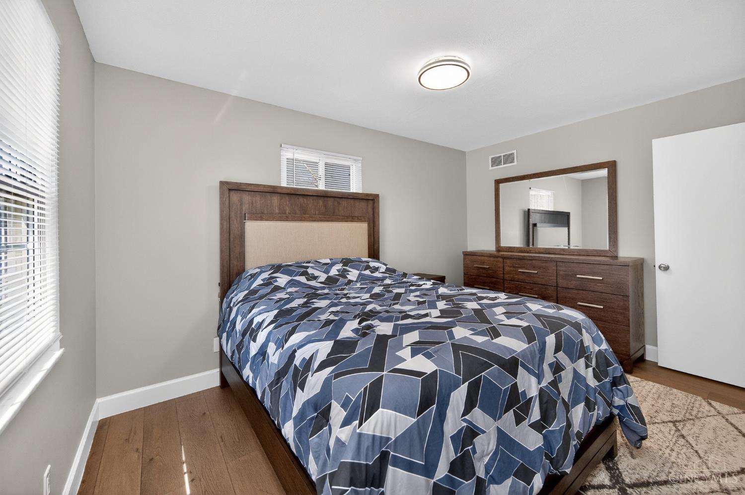 6628 Tulip Lane