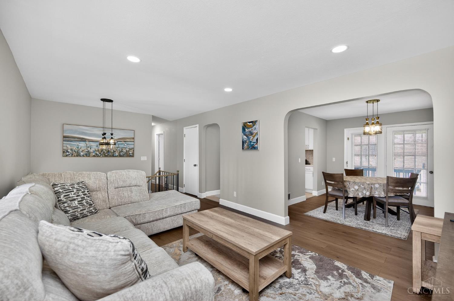 6628 Tulip Lane
